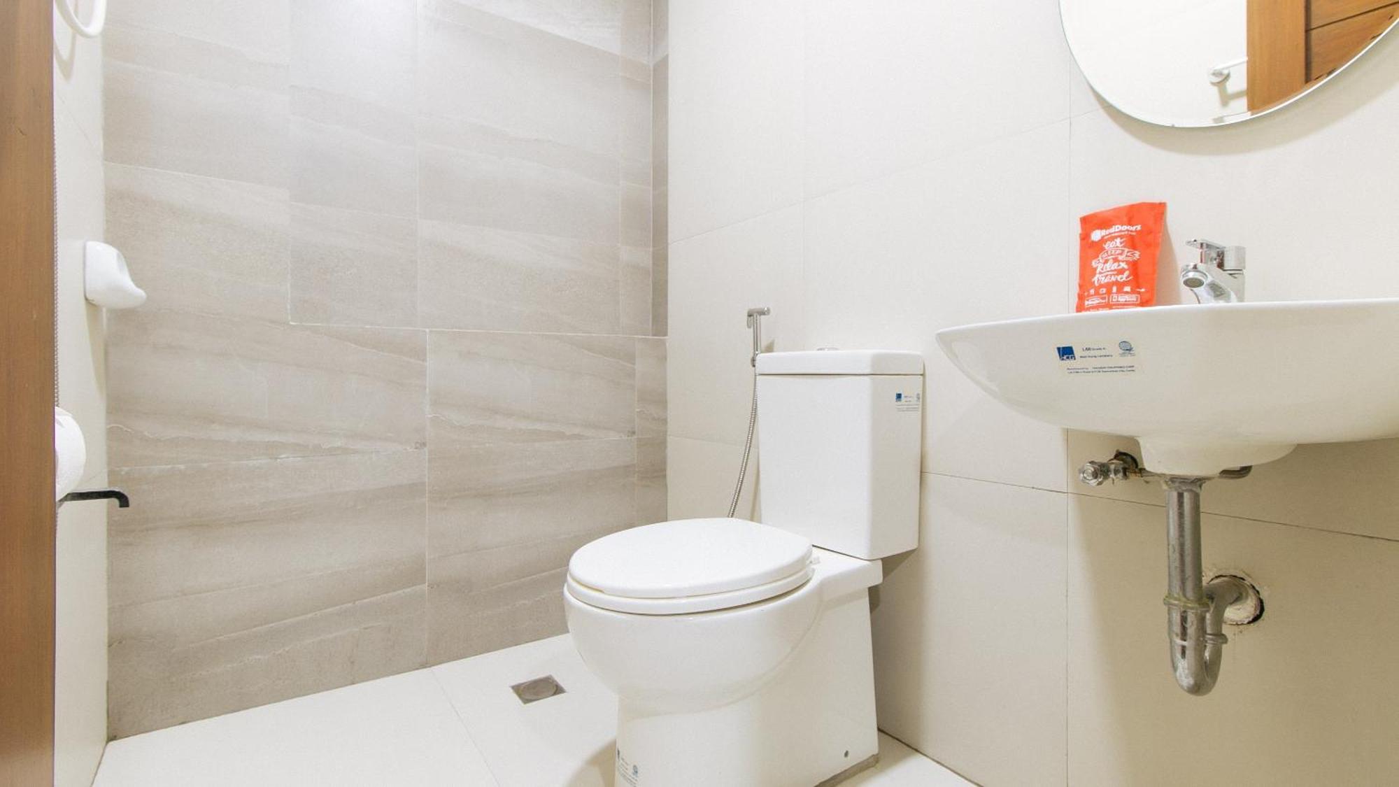 Reddoorz Near Fernwoods Garden Ciudad Quezon Exterior foto