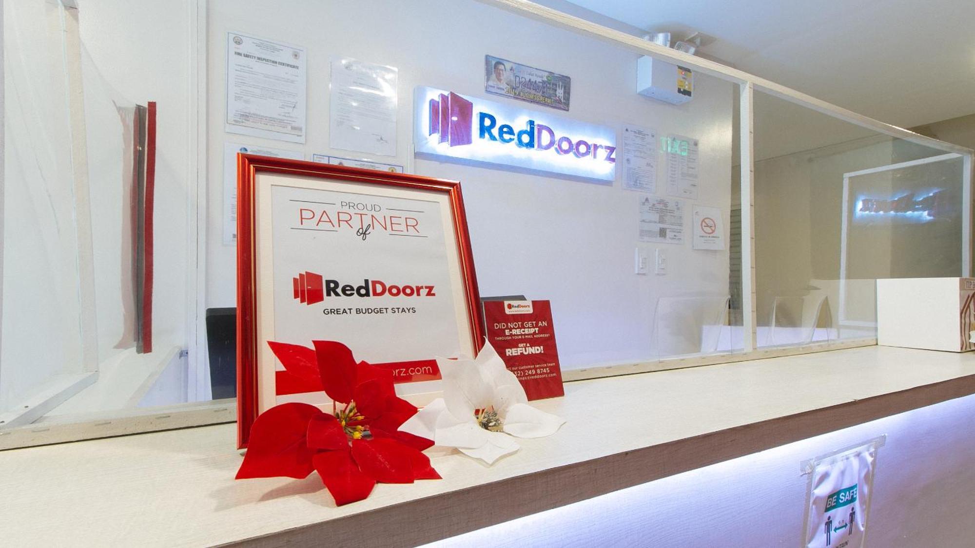 Reddoorz Near Fernwoods Garden Ciudad Quezon Exterior foto